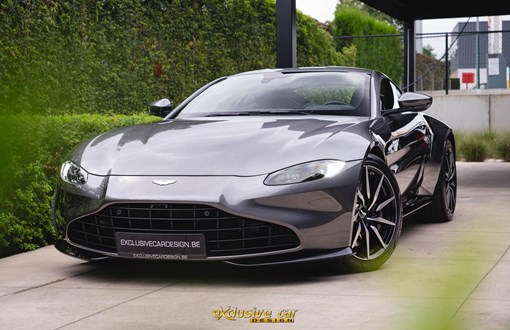 Aston Martin V8 Vantage