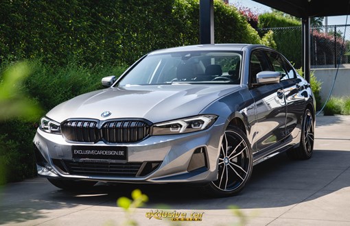 BMW 330