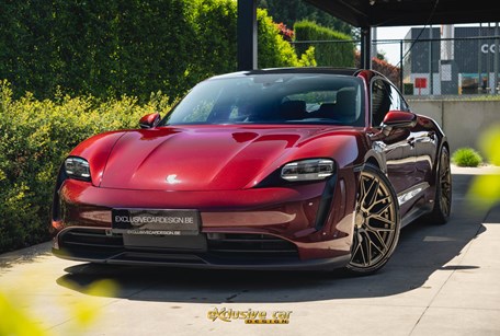 Porsche Taycan